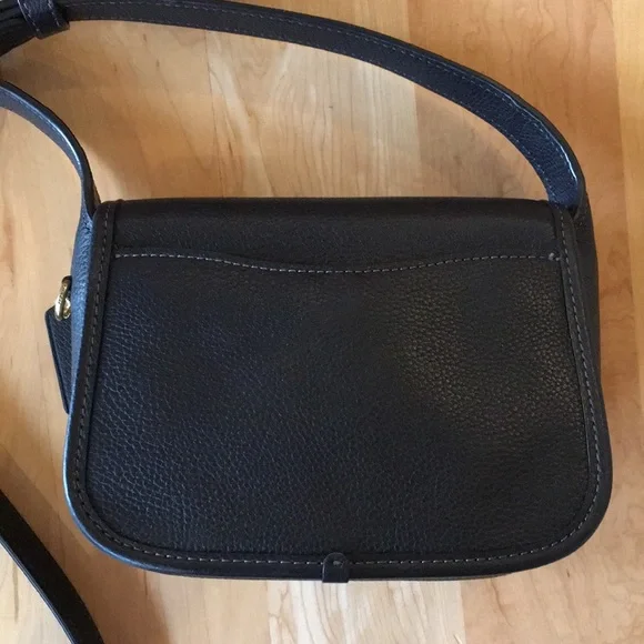 COACH | Tabby Messenger 19 Black Pebbled Leather - Picture 9 of 17